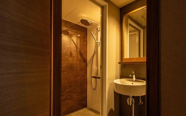New Osaka Hotel