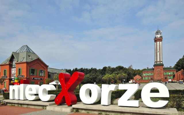 Comfortable Holiday Homes With Jacuzzi, Niechorze