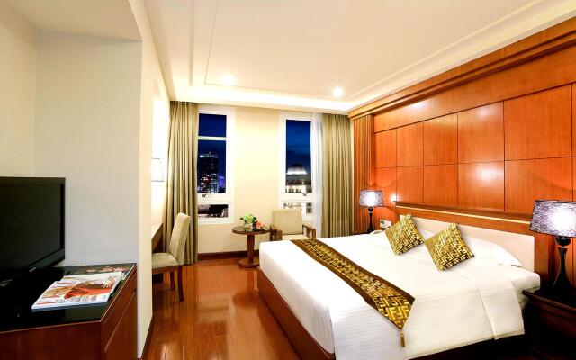 Nhat Ha L'Opera Hotel