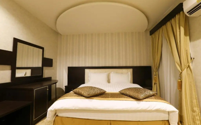 Al Manarat Al Raqiyah Furnished Units