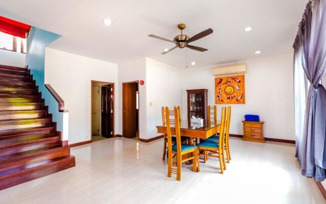 3 Bedrooms Pool Villa Walk to Patong