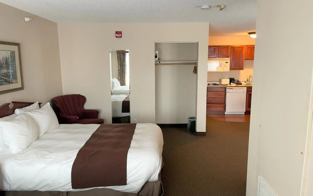 River Hills Hotel