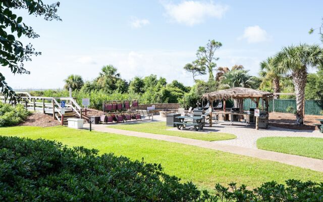 Seawatch at Island Club