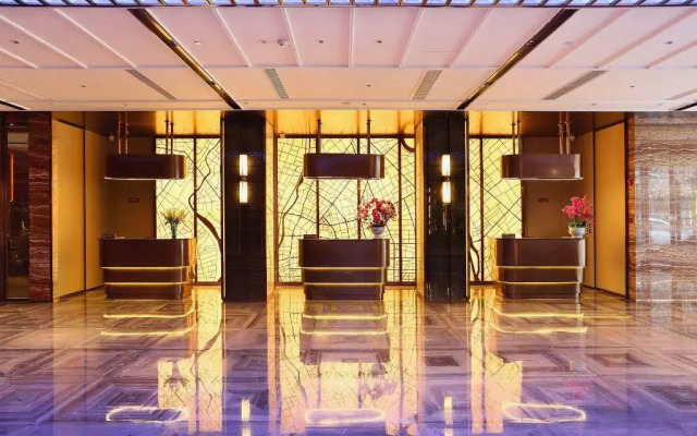 Regency Apartment Hotel