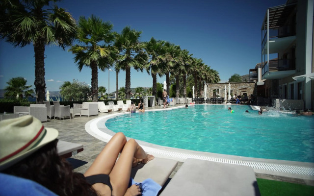 Valis Resort and Spa