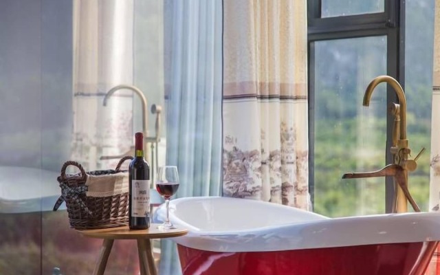 QuietYard YangshuoRiverside HolidayHotel