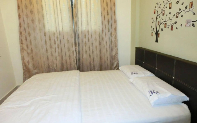 Hotel K8