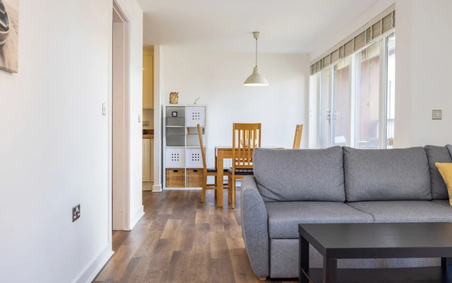 JOIVY Modern 2-Bedroom Flat Near Inverleith Park