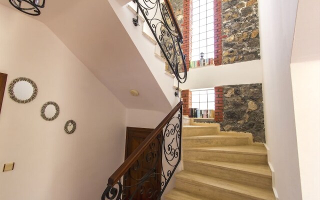Villa Daisy by Villamnet
