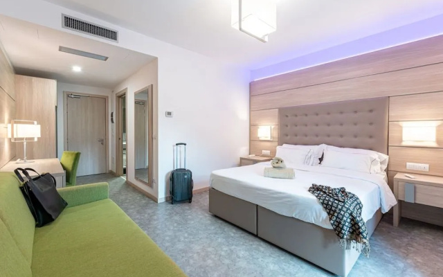Hotel Trilago