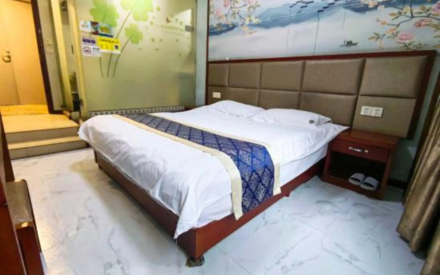 Fangxin Business Hotel (Hangzhou Aeon Mengle City Branch)