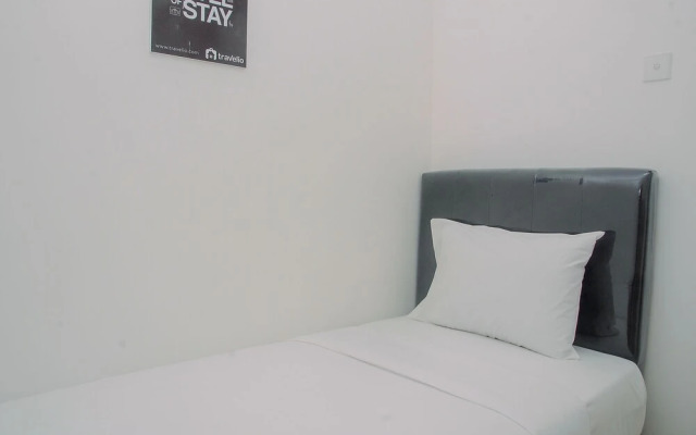 2BR Bassura City Apartment Pool View near Bassura Mall