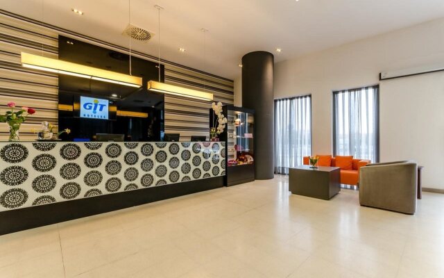 Hotel YIT Vía Sevilla Mairena