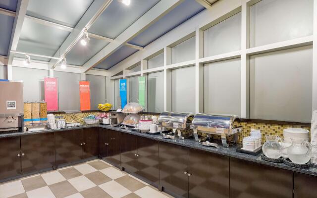 Holiday Inn New York City - Times Square by IHG