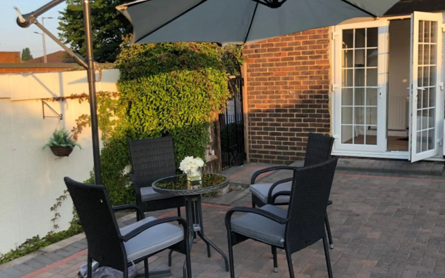 Peaceful 3 Bed Apartment