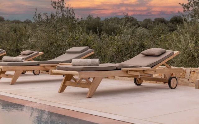 Villa V - Epoca Collection