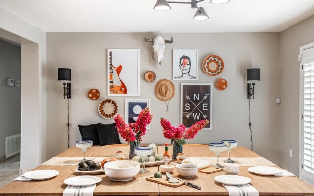 Free Bird by AvantStay | Desert Villa w/ Pool + Spa | 5 Mins to DT Scottsdale