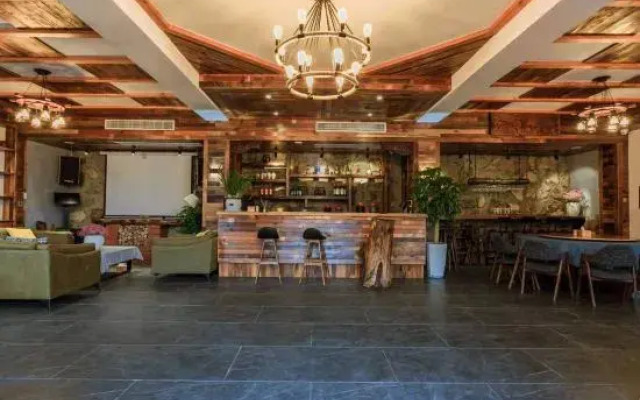 Xiaoshulin Shishang Hostel