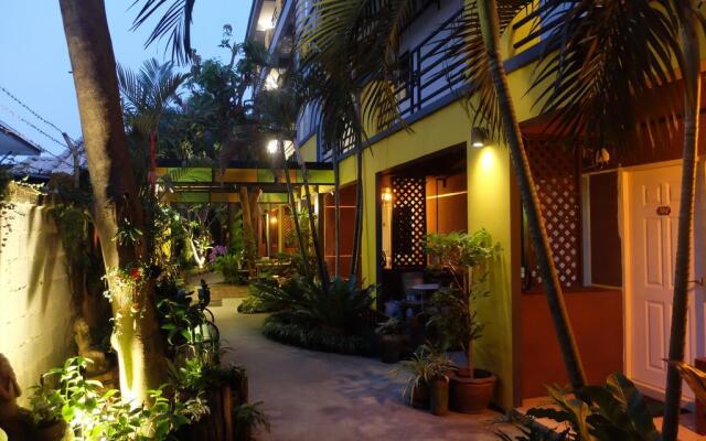 Baan Baimai Boutique Room