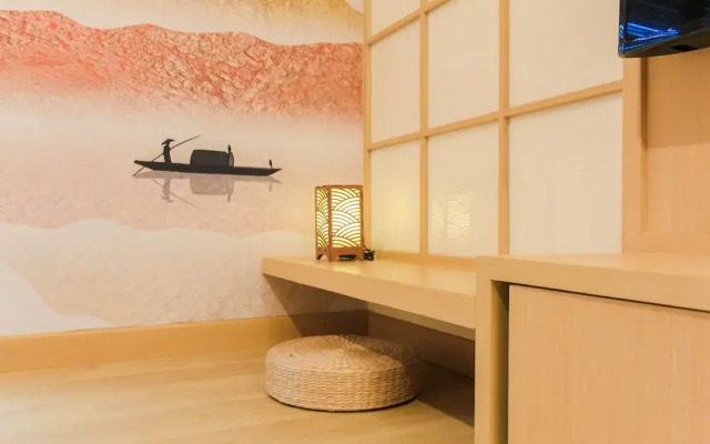 Japanese Cozy Style Studio At Bintaro Embarcadero Apartment