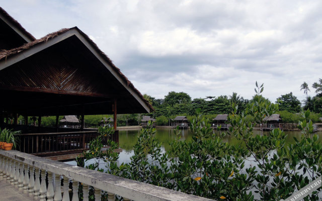 Papa Kit's Marina and Fishing Lagoon