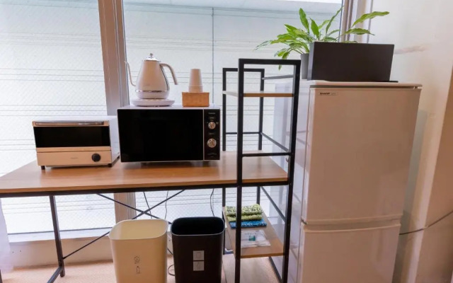 Million Pointz - Hostel