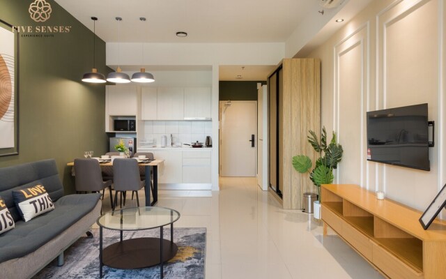 Chambers Residence, Sunway Putra Mall