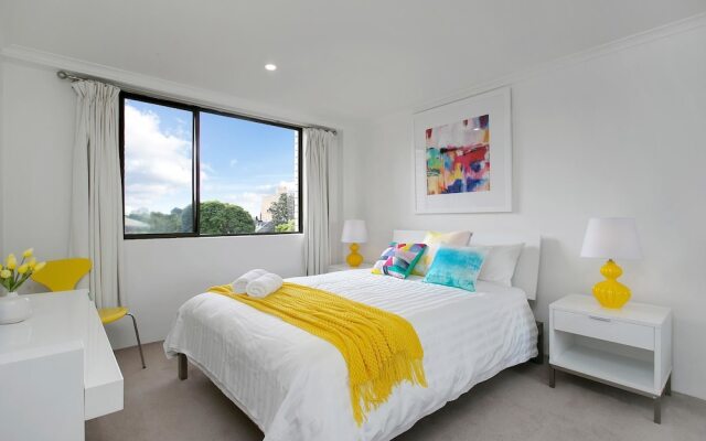 Newly Renovate Immaculate Cremorne One Bedroom Apartment - CREM4