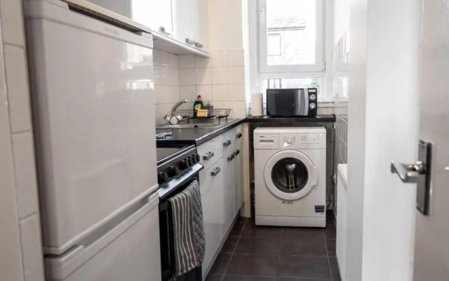 ☆Spacious Flat Close to University and City Centre