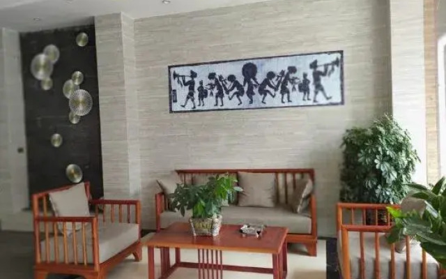 Leishan meets Xijiang Boutique Hotel