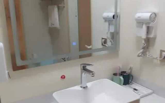 Leping Nanhe Garden Hotel