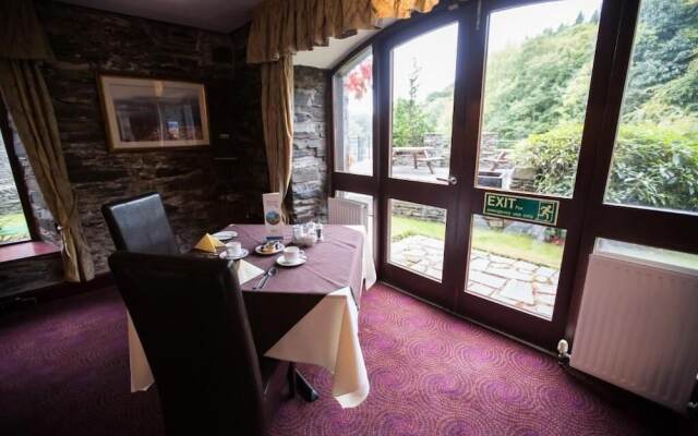 Whitewater Spa & Leisure Club