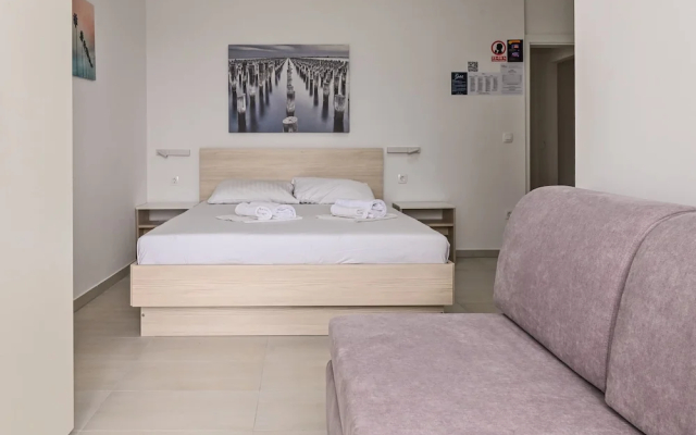 Seagull Apartments & Studios