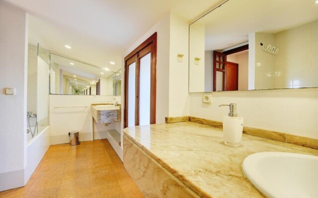 Villa - 3 Bedrooms with Pool, WiFi and Sea views - 104967