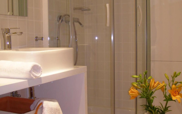 Harbor terrace - two bedroom apartment