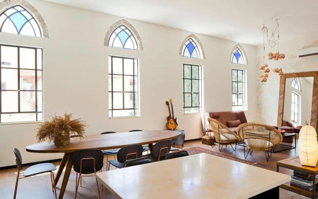 Luxe Jaffa 2 Bedroom Apartment by Sea N' Rent