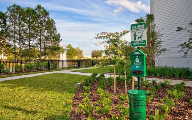 Residence Inn by Marriott Orlando Flamingo Crossing/Western Entrance