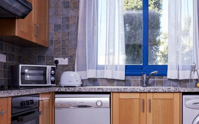 Azzurro Holiday Villas Peyia