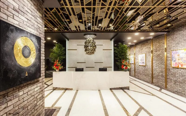 Hotel Platinia