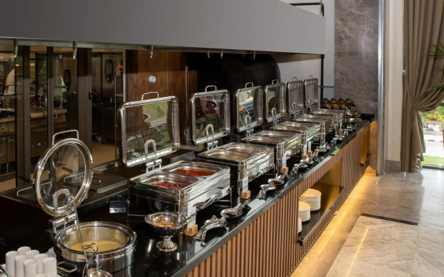 DoubleTree by Hilton Manisa