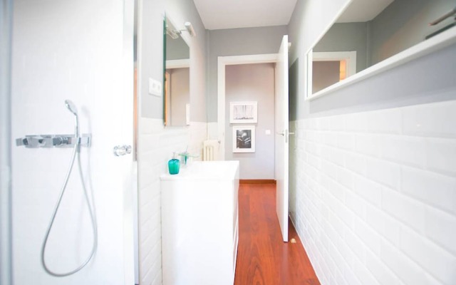 Charming Gran Vía III