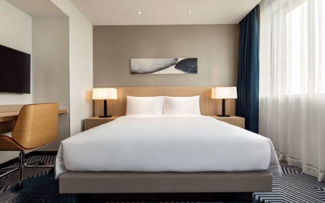 Hyatt Place Tongxiang Train Station