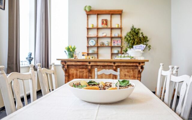 Amazing Home in Stavele With 4 Bedrooms and Wifi