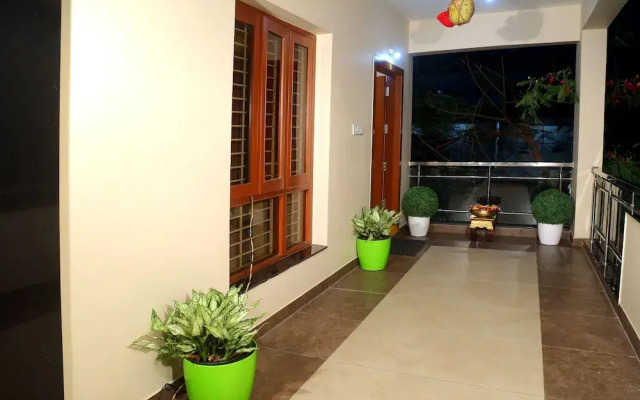 The Capital Executive Service Apartment