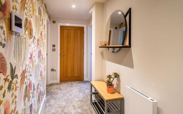 12 St. John's Mews