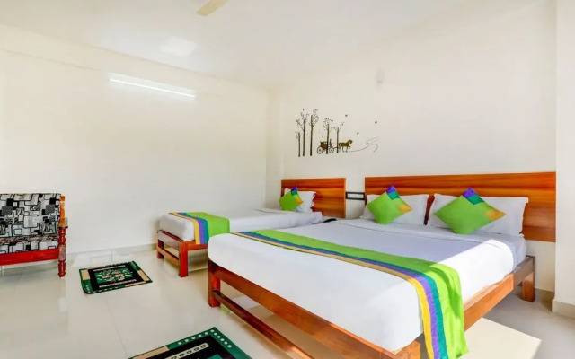 Treebo Atithi Comforts, 1 Km From Nisargadhama Forest