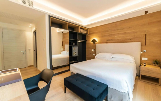 The Green Park Hotel