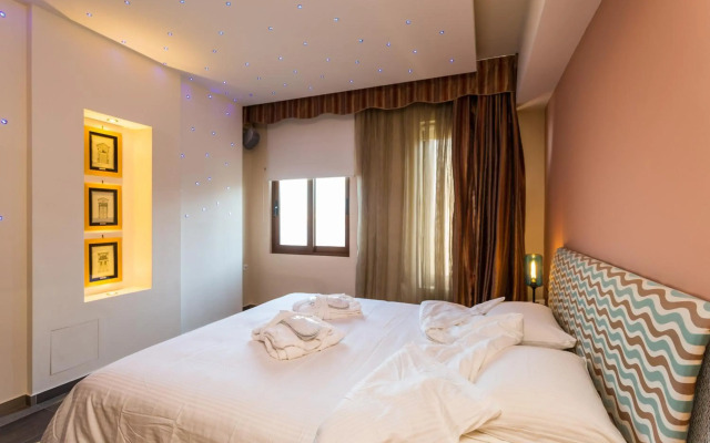 Cavo Seaside Suites