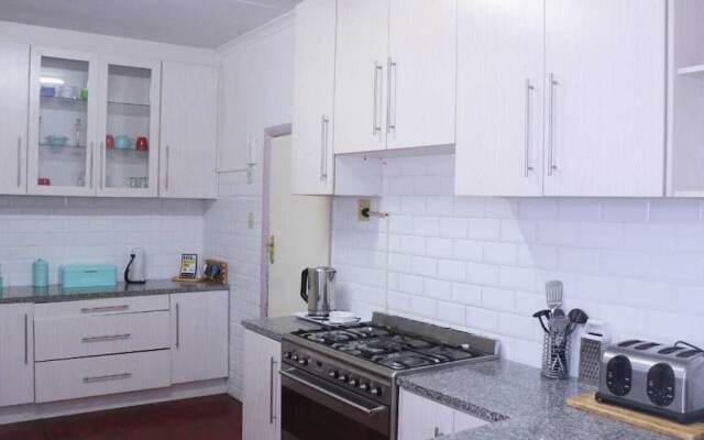 Top Efforts Guest House