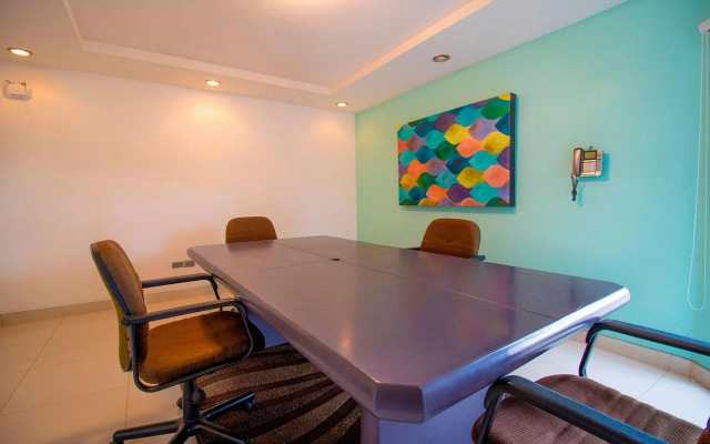 Araiza Palmira Hotel